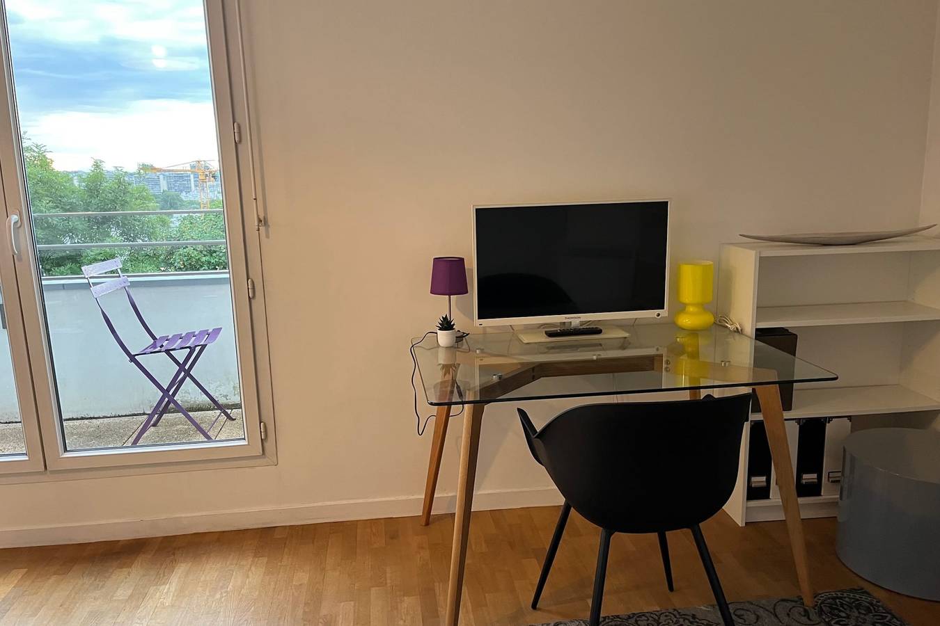 Estudio entero, Studio of 29 m2 with balcony in Issy in Issy-les-Moulineaux, Altos del Sena