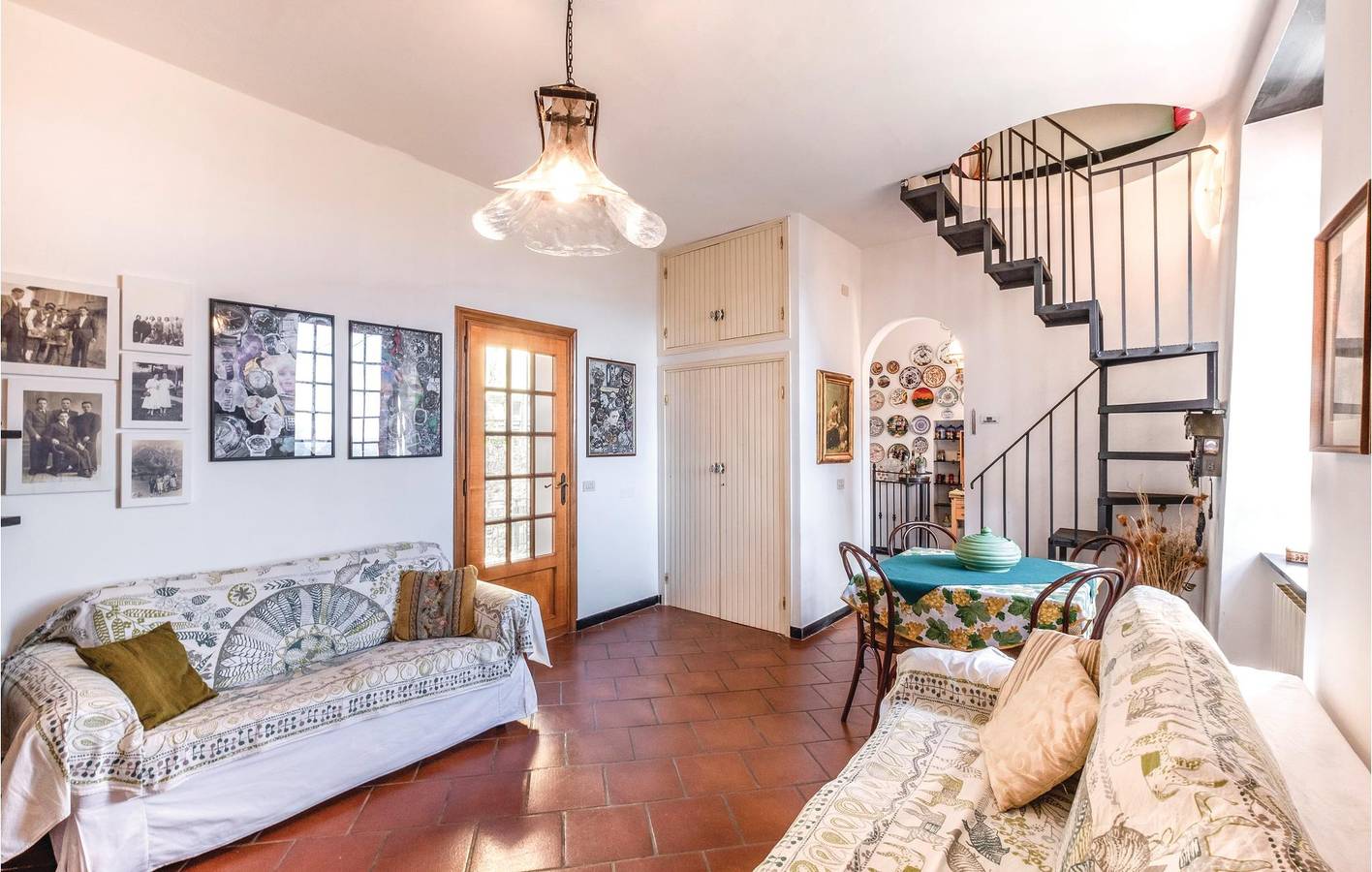 Wifi Terrace Apartment near Restaurants in Carro (Village), Carro (Liguria)