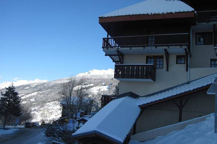 Appartement entier, Studio chaleureux au centre, balcon, proche pistes in Bellentre, La Plagne-Tarentaise
