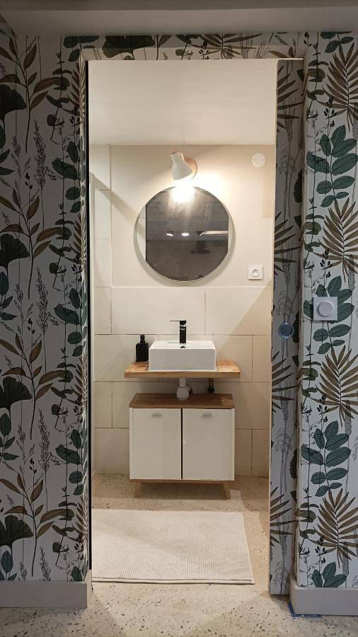 Location de vacances pour 3 personnes, avec terrasse et jardin à Tréméreuc - 3