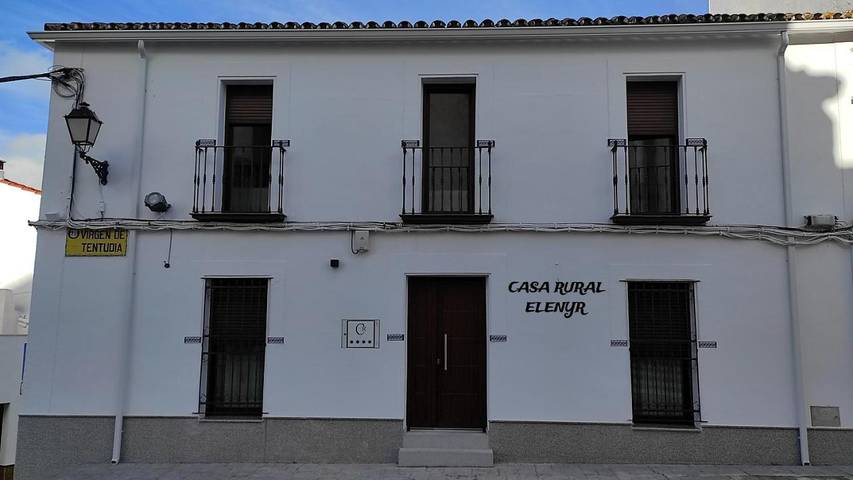 Casa rural para 4 personas, con balcón y vistas, Familias con niños en Tentudía - 4