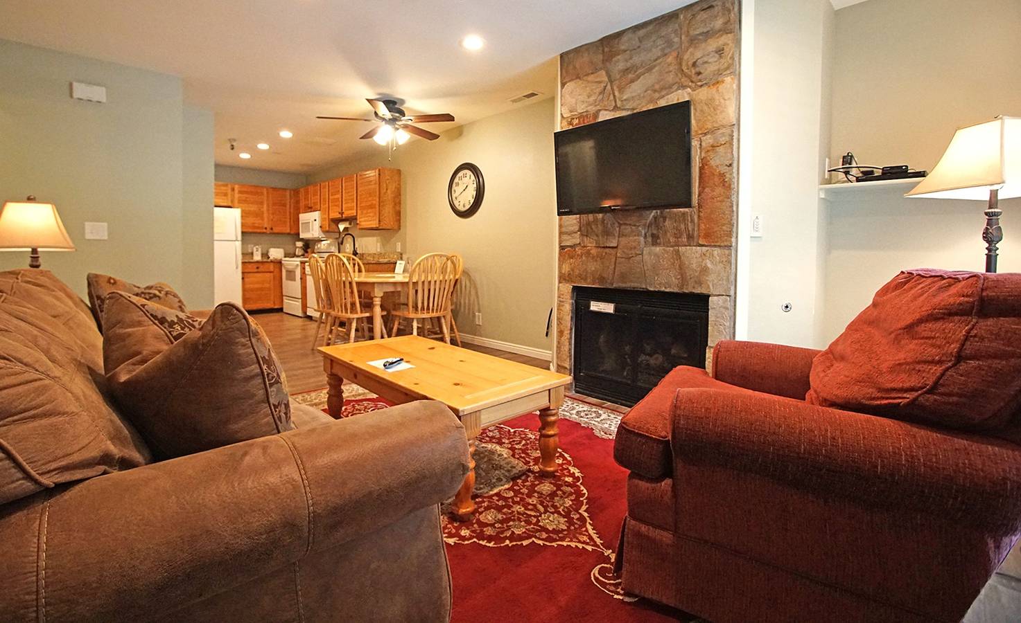 Entire apartment, Skiers Lodge Condominium in Uinta Wasatch Cache National Forest