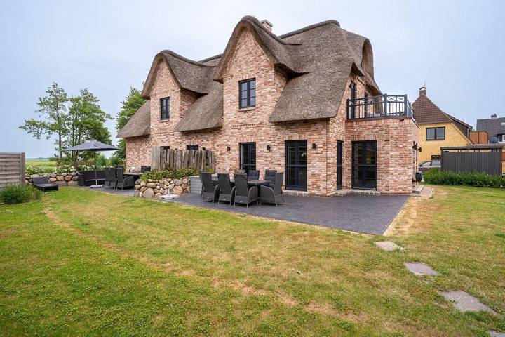 Ferienhaus für 6 Personen, mit Terrasse und Sauna sowie Garten, kinderfreundlich in Sankt Peter-Ording