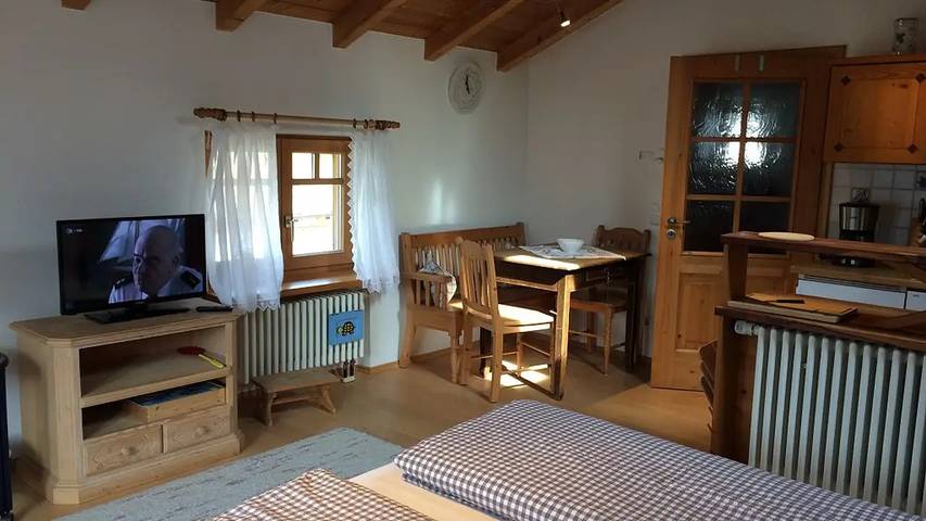 Ferienwohnung für 2 Personen, mit Balkon in Brannenburg - 4