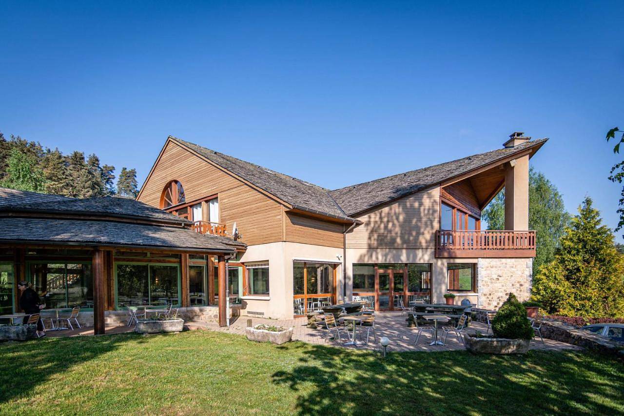 Les Hameaux De Lozere Sure Hotel Collection by Best Western in Fournels, Région de Mende