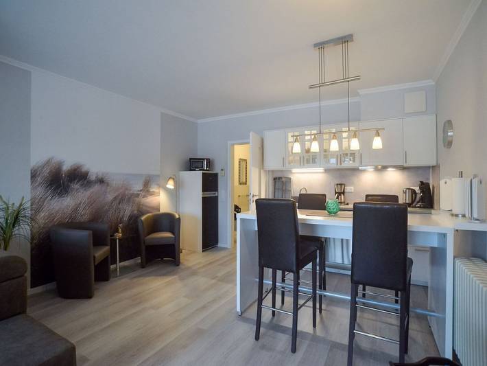 Ferienwohnung für 4 Personen, mit Balkon und Garten in Prora - 3