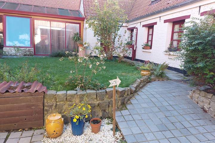 Gîte pour 8 personnes, avec terrasse et jardin, animaux acceptés à Gruson