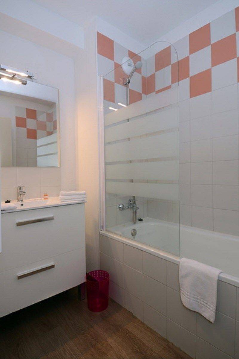 Appartement entier, Appartement de vacances pour 4 personnes avec piscine in Les Angles, Région de Prades