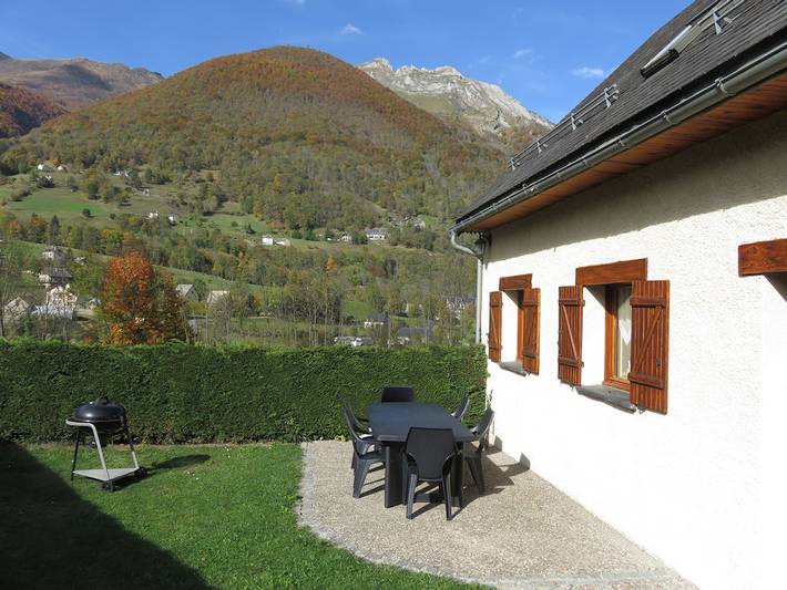 Chalet pour 6 personnes, avec sauna et terrasse ainsi que jardin et jacuzzi à Cauterets - 3