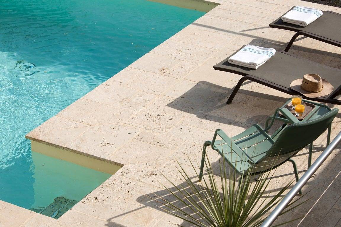 La Maison du Passage - Spa piscine et table d'hôtes - Le Repos du Guerrier & spa in Martignargues, Région d'Alès