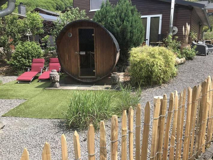 Ferienhaus für 6 Personen, mit Terrasse und Garten sowie Sauna und Seeblick in Mendig - 2