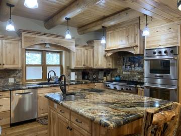 Vacation House for 12 Guests in Island Park, Fremont County (ID), Picture 4