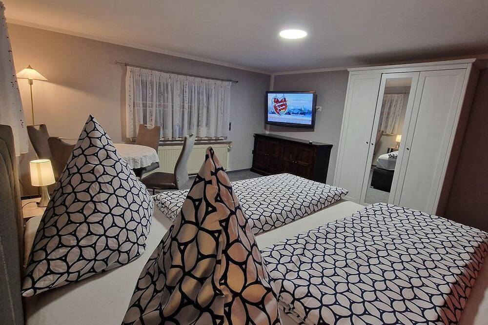 Ganze Wohnung, Doppelzimmer, Bad, Wc - Ferienwohnung Heike Rinno in Olbernhau, Erzgebirge