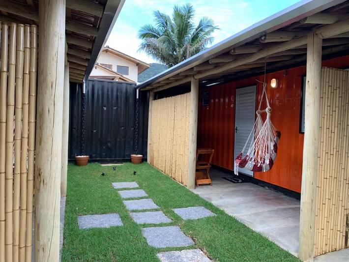 Casas e apartamentos de temporada para 2 pessoas, com jardim e terraço em Lagoinha (Ubatuba)