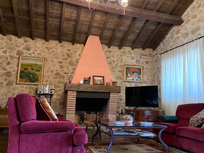Geräumiges Haus in Aldehuela de la Bóveda - Privater Garten 217m² in Aldehuela de la Bóveda, Salamanca Provinz
