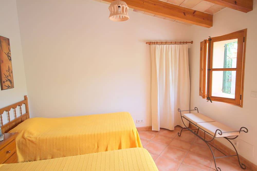 Encantadora Casita en Sóller con piscina y jardín. in L'Horta, Sóller