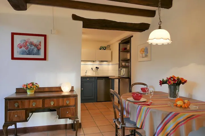 Appartement entier, BaskoParadis I Eco-Gite I Ferme basque I Calme I Terrasse I Vue I Jardin I Ânes in Louhossoa, Région de Bayonne