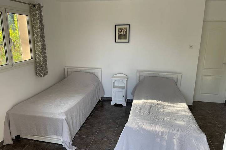 Location de vacances pour 12 personnes, avec jardin et terrasse à Marcorignan - 3