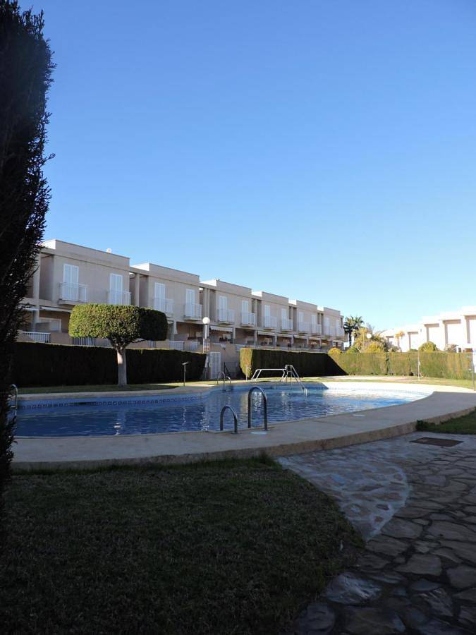 Location de vacances pour 6 personnes, avec jardin ainsi que vue et piscine à Garrucha - 3