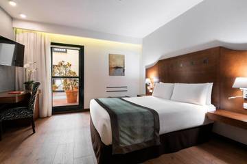 Hôtel pour 10 personnes, avec terrasse à Cáceres