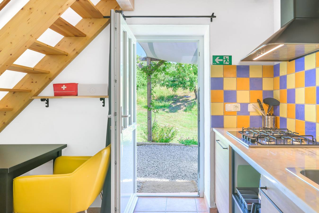 Apartamento inteiro, Apartamento 'Luna' com Vista para a Montanha, Piscina Partilhada e Wi-Fi in Relíquias, Alentejo Litoral