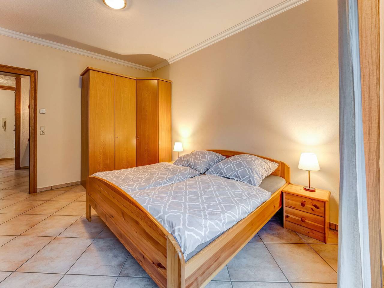 Ganze Wohnung, Großzügige Wohnung in Adenau Nähe Nürburgring in Adenau, Osteifel