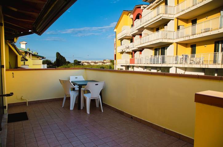 Ferienwohnung für 6 Personen, mit Balkon/Terrasse in Eraclea Mare