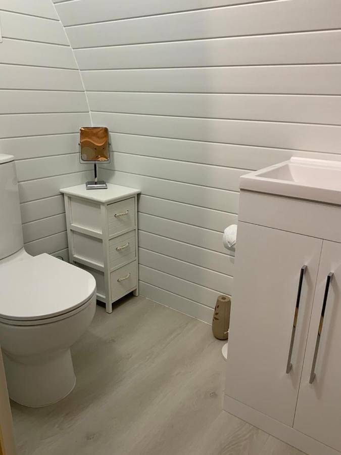 Gîte pour 3 personnes, avec Balcon et Terrasse ainsi que Jardin et Vue à Berrien - 3