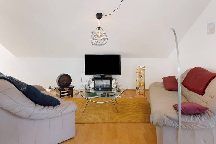 Ganze Wohnung, Ferienwohnung 'Traum Mit Seeblick' mit Seeblick, Balkon und Wlan in Allensbach, Untersee