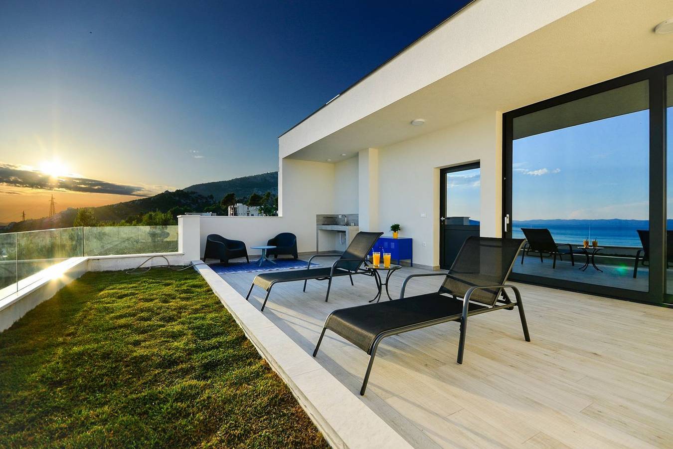 Villa für 8 Personen mit Garten in Veliko Brdo, Makarska