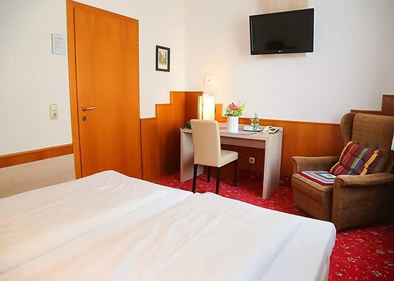 Hotel für 3 Personen mit Garten in Steyr, Steyr-Kirchdorf