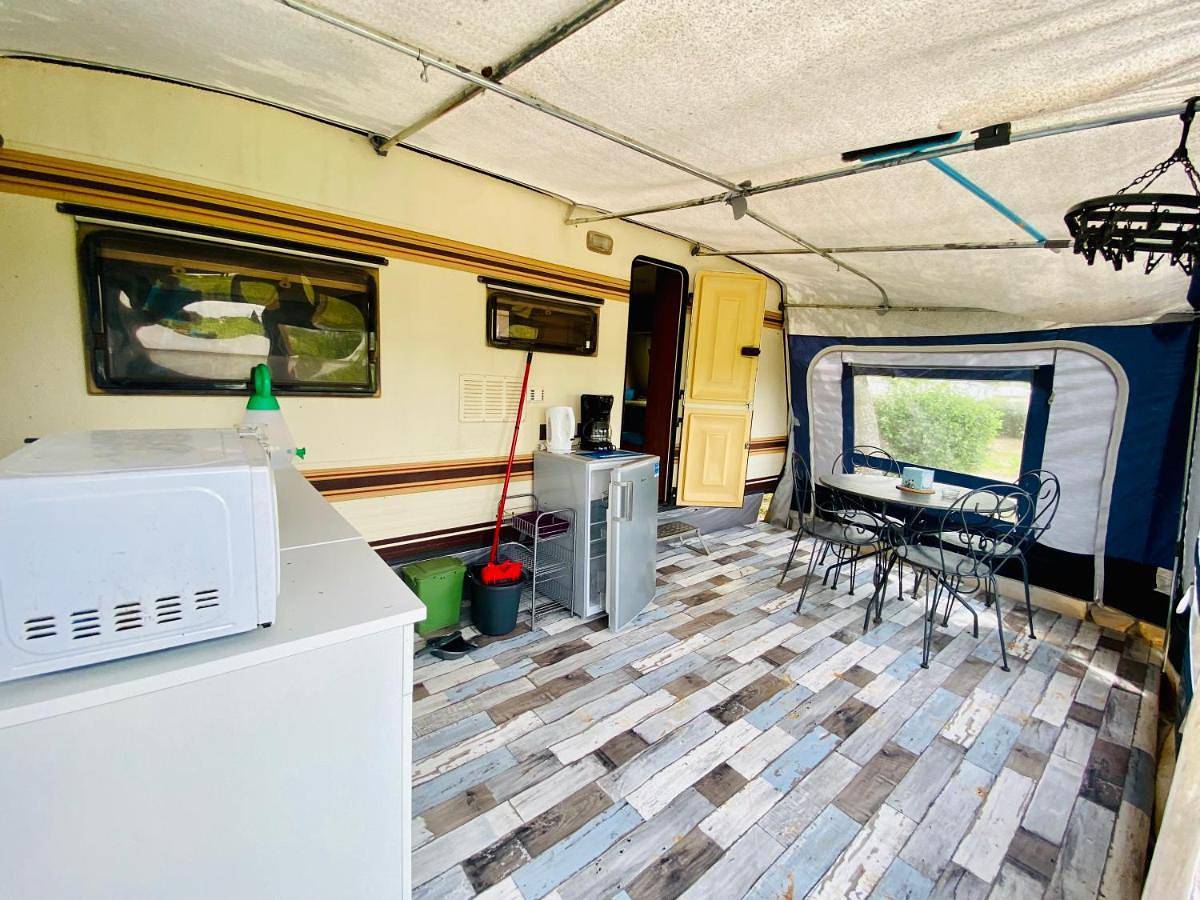 Camping Paradis Family les Rives de l'Hérault in Gignac, Région de Lodève