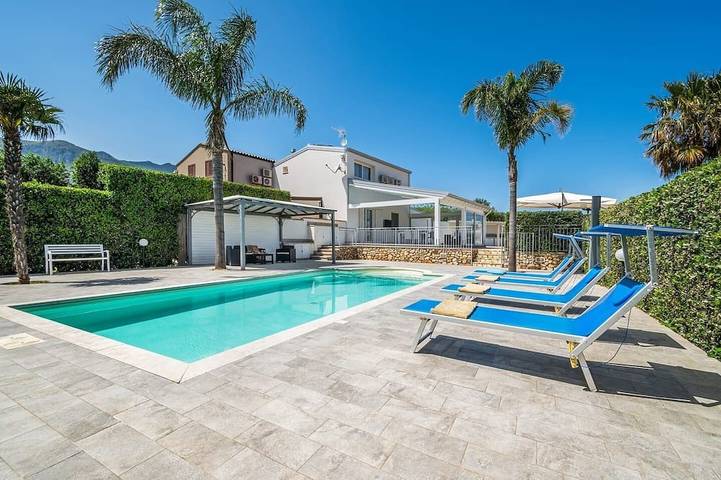 Villa pour 6 personnes, avec jardin à Alcamo