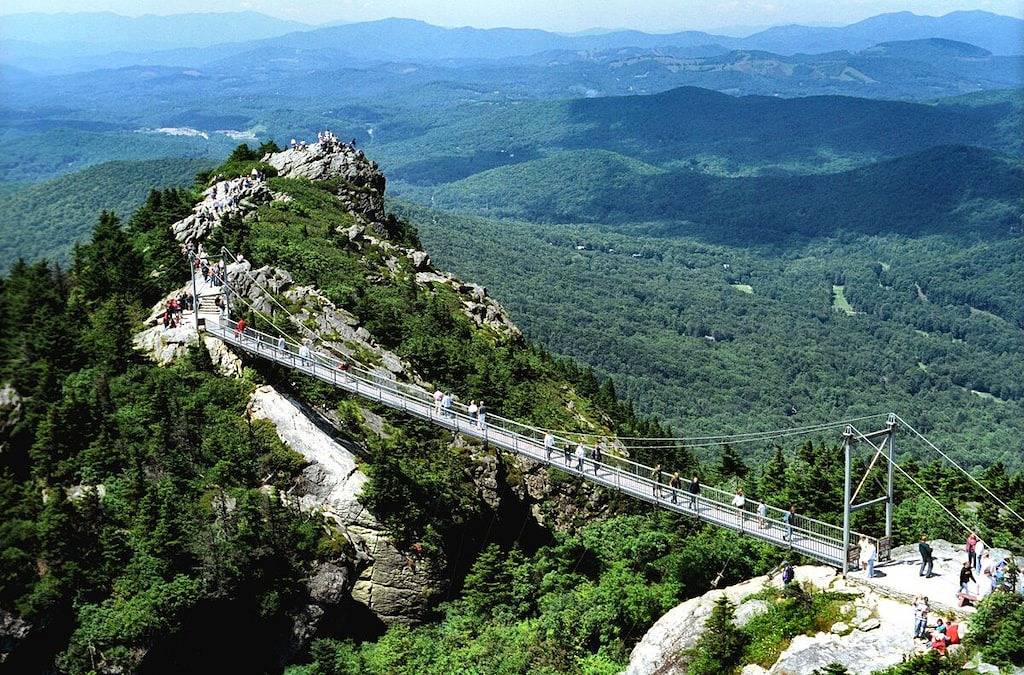 Ganze Wohnung, Neu im Chetola Resort mit allen Annehmlichkeiten renoviert, zu Fuß zum Main St. Blowing Rock in Blue Ridge Parkway, Blowing Rock