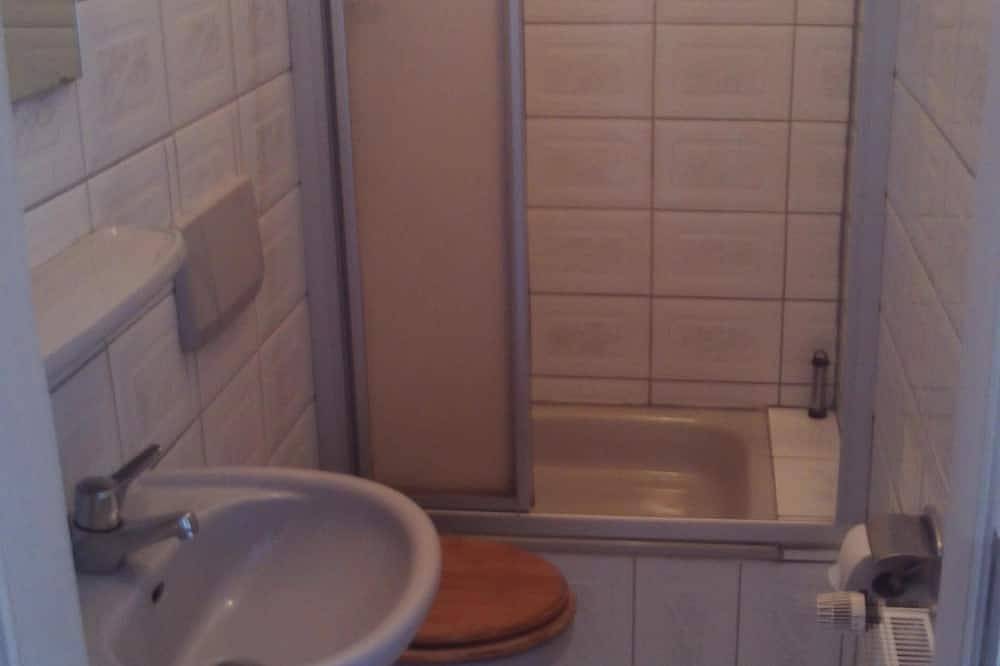 Ganze Wohnung, Friedegerns Fewos in Jugendstilvilla-Fewo Heine in Wernigerode, Harzvorland