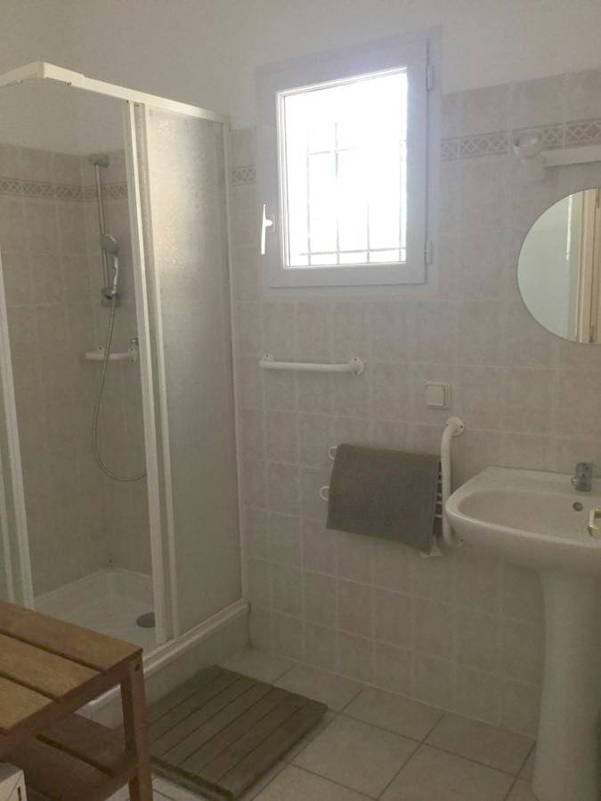 Location de vacances pour 6 personnes, avec piscine ainsi que jardin et vue, animaux acceptés à Valaurie - 2