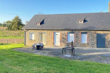 Maison de vacances pour 4 personnes, avec jardin dans Mayenne