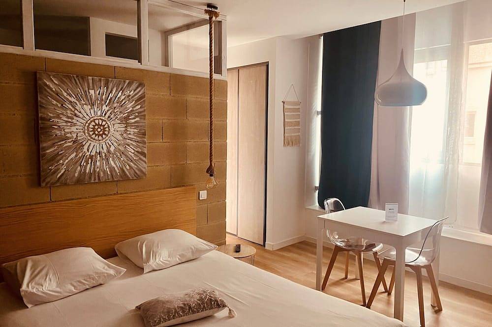 Ganze Wohnung, Studio Bohème\t-Studio-Premium-Ensuite in Le Creusot, Autun und Umgebung