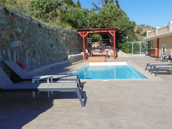Appartement de vacances pour 8 personnes, avec Balcon ainsi que Piscine et Vue