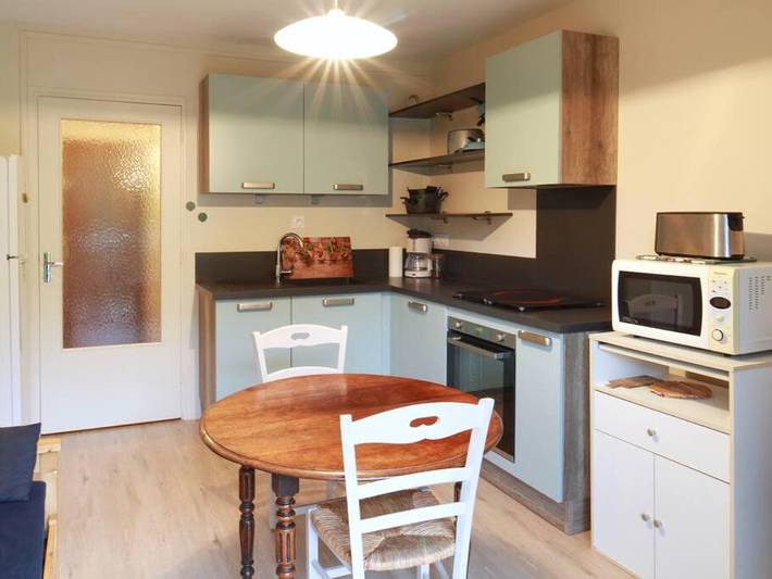 Gîte pour 3 personnes, avec balcon à Savignac-les-Ormeaux - 4