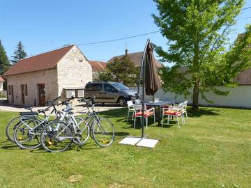 Gîte pour 4 personnes, avec jardin, adapté aux familles dans Corpeau