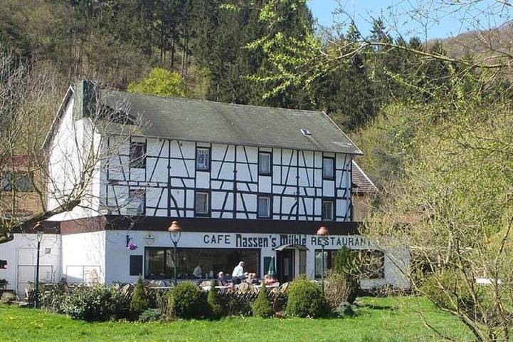 Doppelzimmer (Zimmer Nr.:3) - Nassen's Mühle - Restaurant & Pension in Waldbreitbach, Rheinland-Pfalz