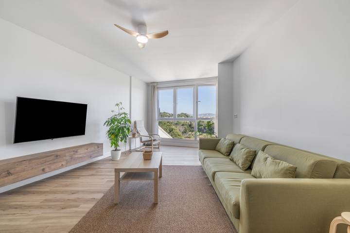Apartamento entero, Apartamento 'Pereiriña' con vistas al mar y Wi-Fi in Cangas, Rias Baixas