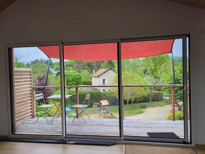 Location de vacances pour 2 personnes, avec Balcon et Terrasse ainsi que Jardin et Vue à Royère-de-Vassivière - 3