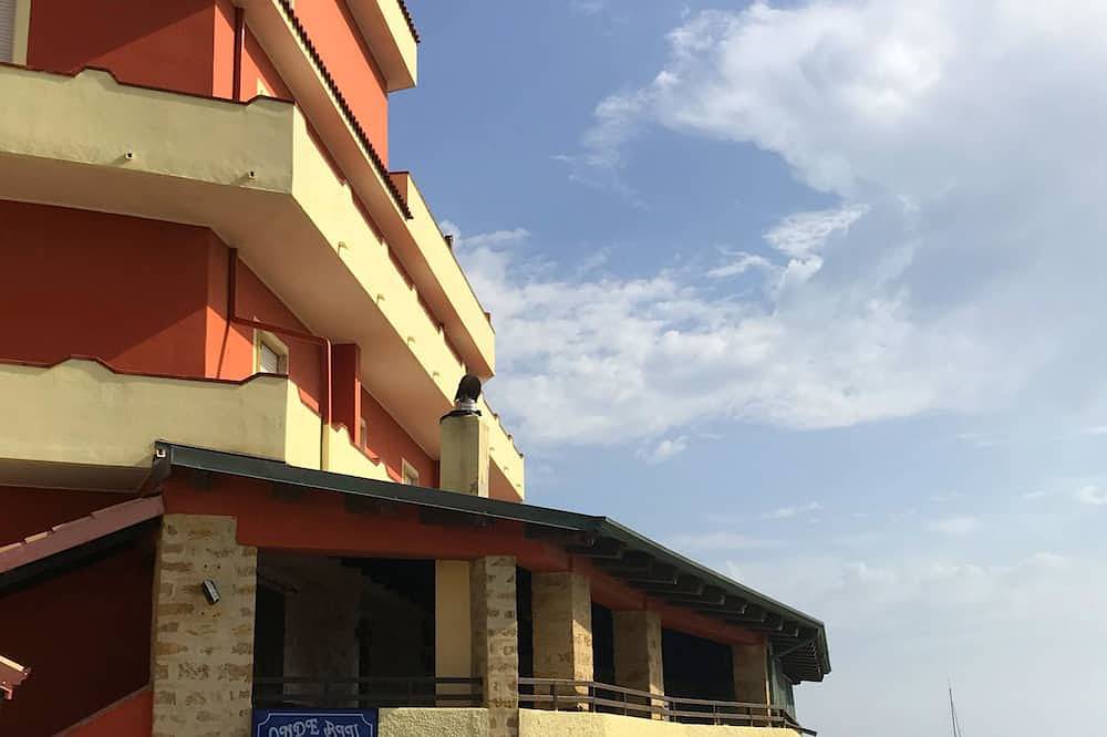 Appartamento intero, Appartamento Onde Blu con Balcone in Le Castella, Provincia di Crotone