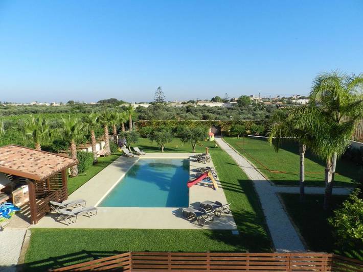Chambre d’hôte pour 4 personnes, avec vue ainsi que piscine et jardin, animaux acceptés à Marsala - 3