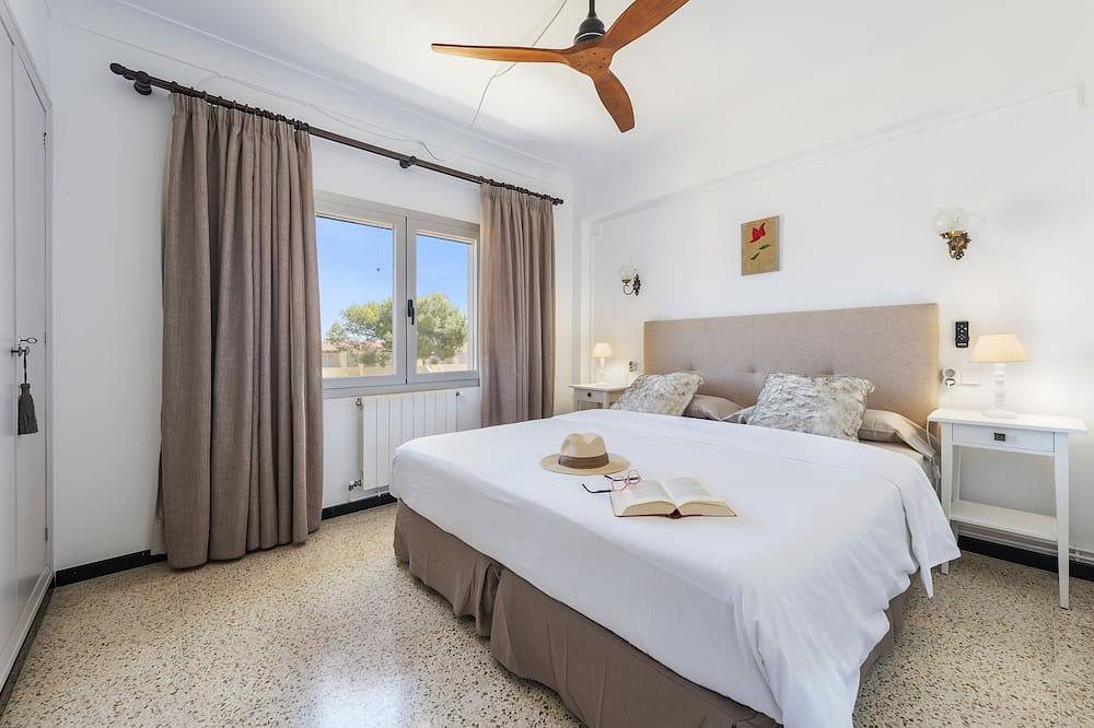 Holiday Home in Alcúdia Beach. in Playa de Alcúdia, Costa de Mallorca