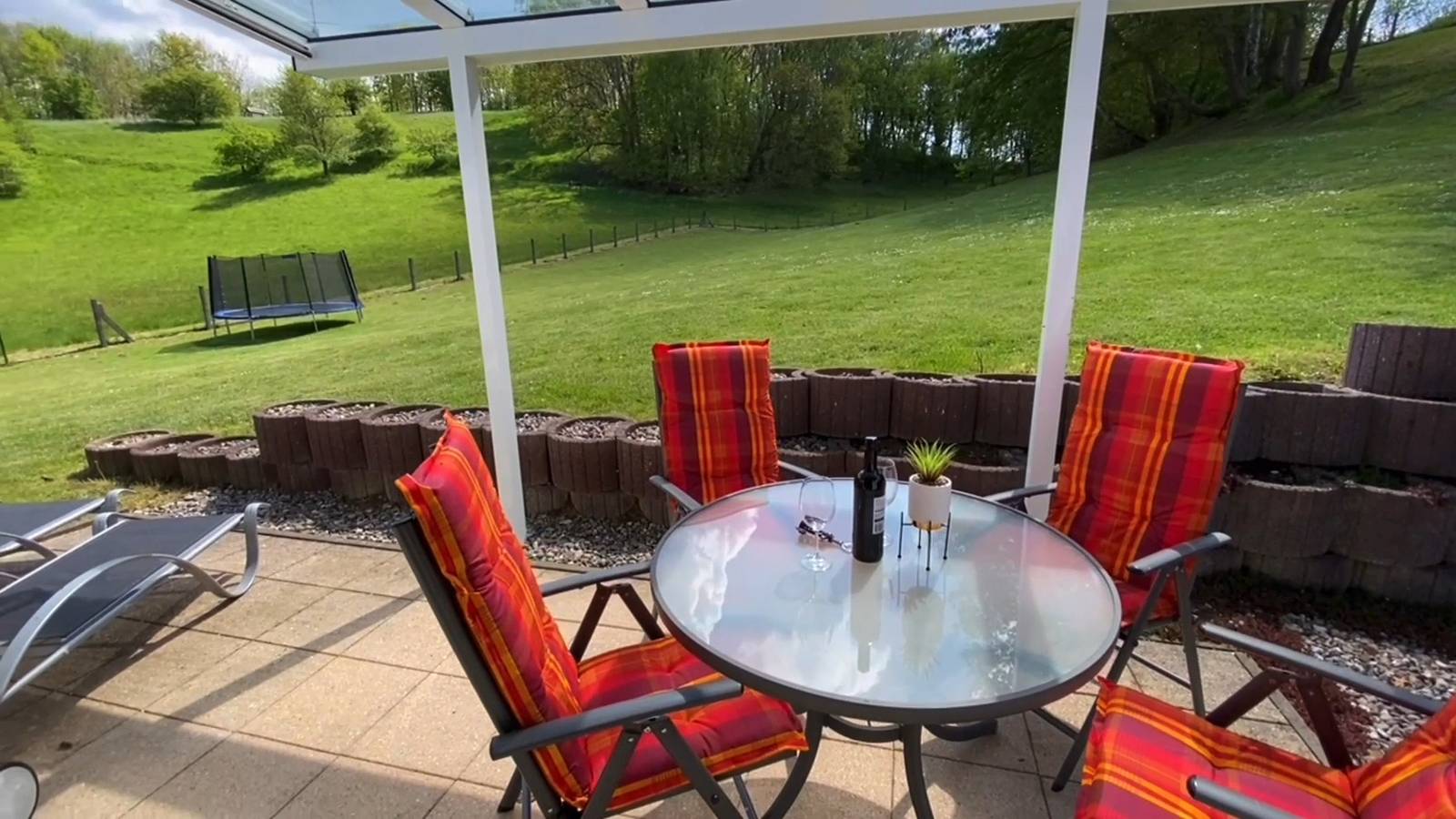 Entire holiday apartment, Holiday apartment for 4 people with terrace in Göhren, Ruegen