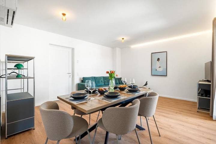 Ferienwohnung für 6 Personen, mit Ausblick und Balkon in Friedrichshafen