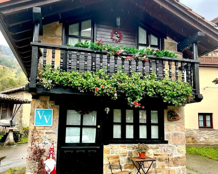 Casa rural para 2 personas, con balcón y vistas - 1